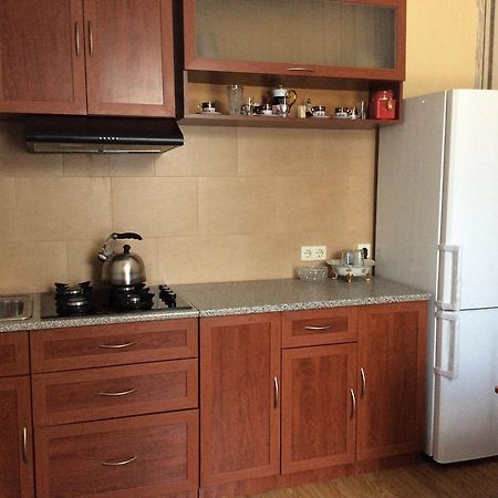 Studio Lermontov Street Tbiliszi Szoba fotó